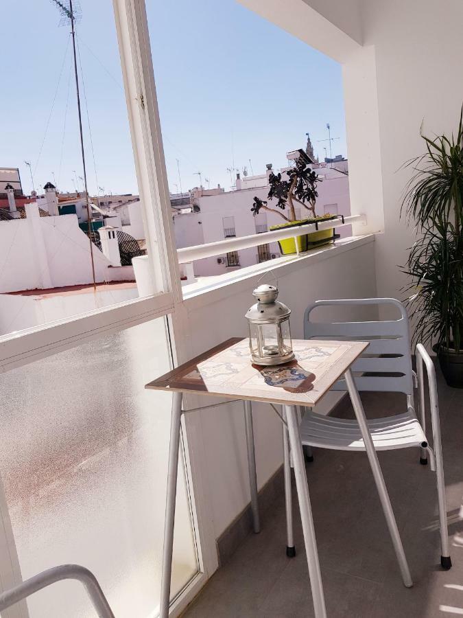 Апартаменти Lolita'S House Torre Del Oro Севілья Екстер'єр фото